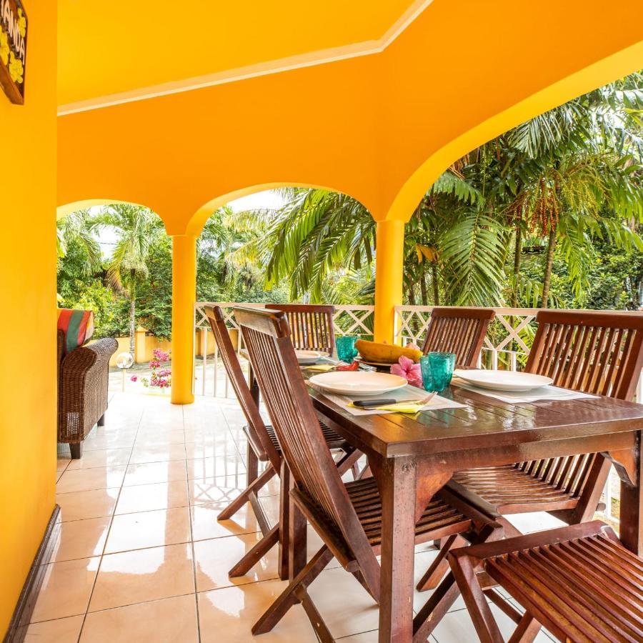 Beau Vallon Residence Bagian luar foto